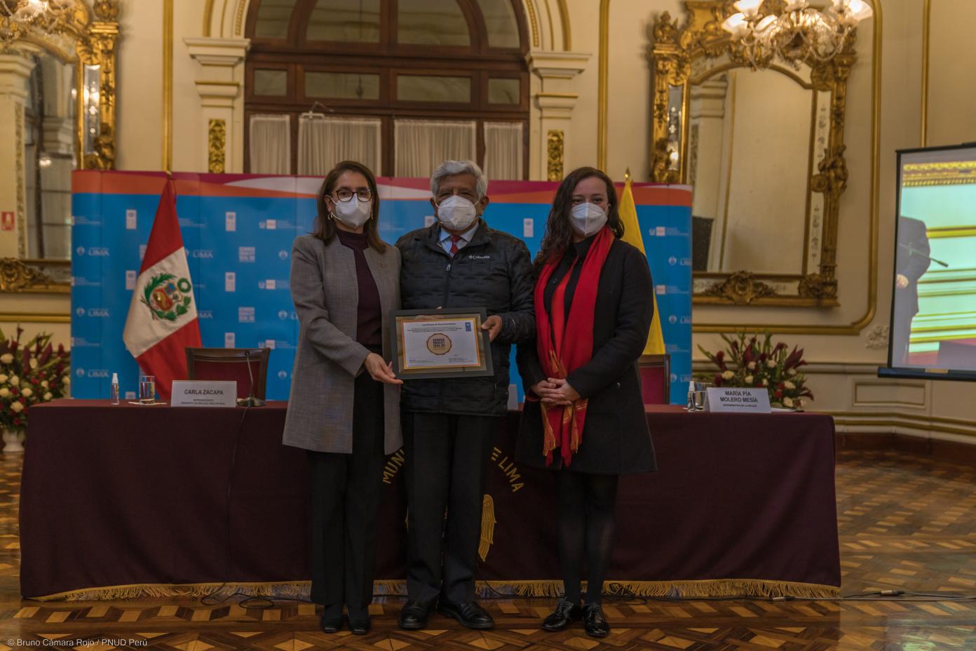 The Metropolitan Municipality of Lima was recognized by UNDP with the Bronze level of the Gender Equality Seal for Public Institutions